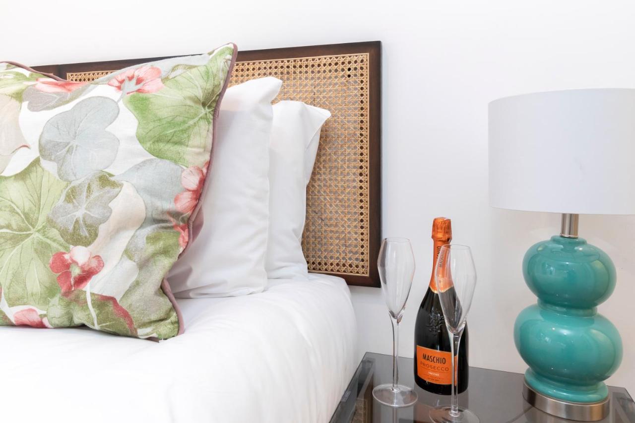 Modern Self Contained Studio Home Cheltenham Ngoại thất bức ảnh
